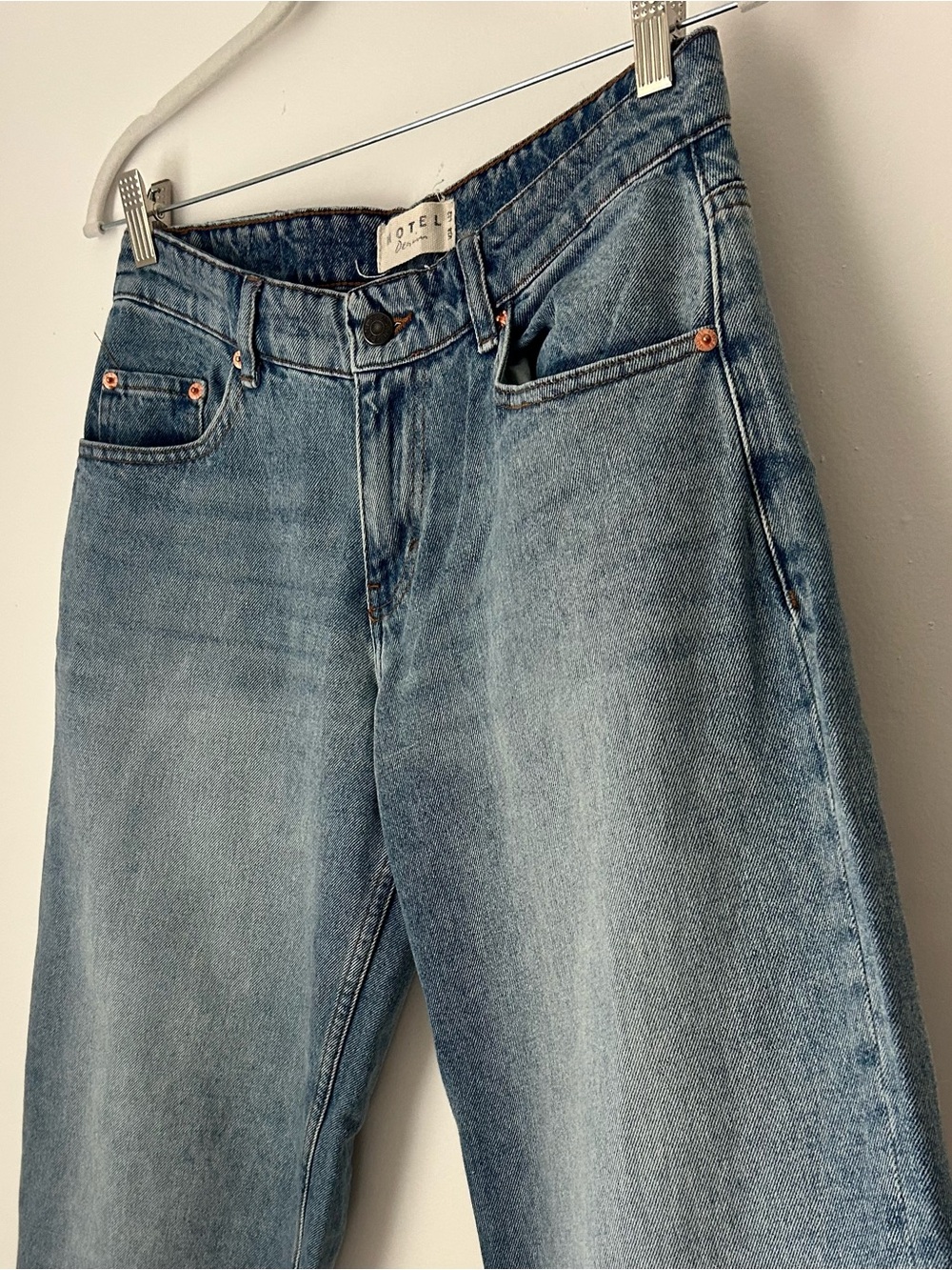 Motel Rocks Low Rise Wide Leg Parallel Jeans - Medium Wash, Size 28 - Picture 4 of 9